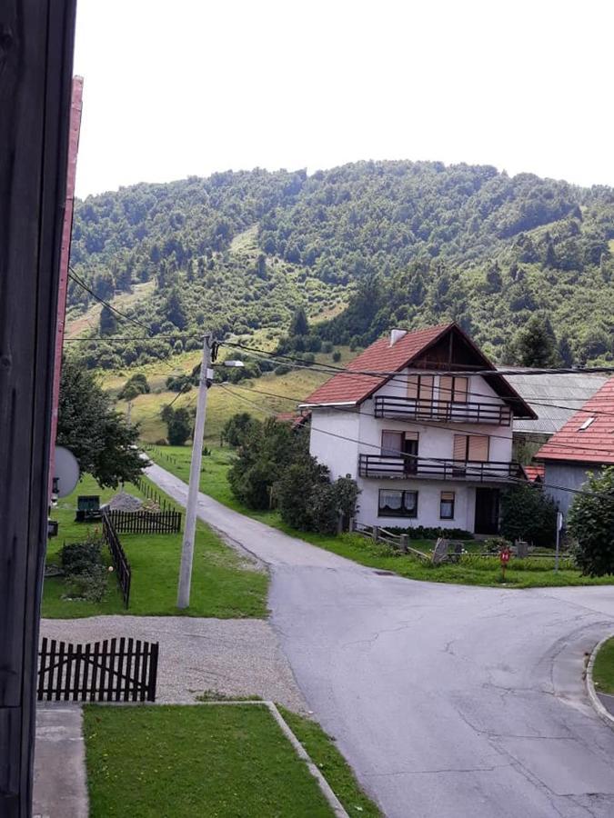 Villa Kuca Za Odmor "Seka"*** Mrkopalj Exterior foto