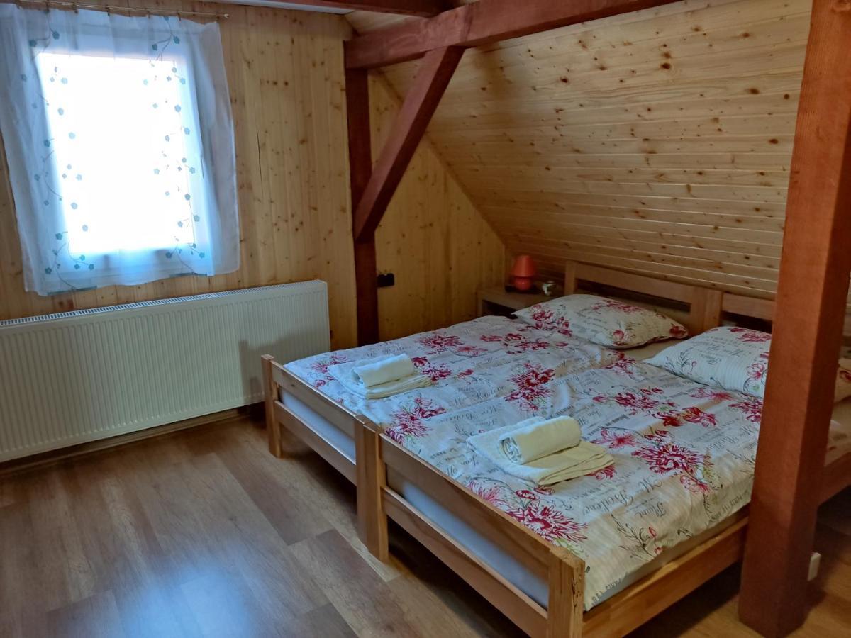 Villa Kuca Za Odmor "Seka"*** Mrkopalj Exterior foto